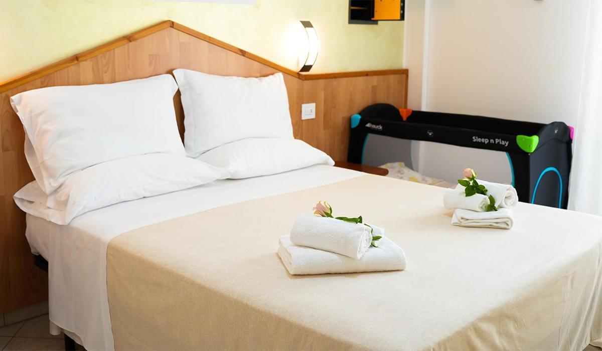 Residence Riviera Alba Adriatica Zewnętrze zdjęcie