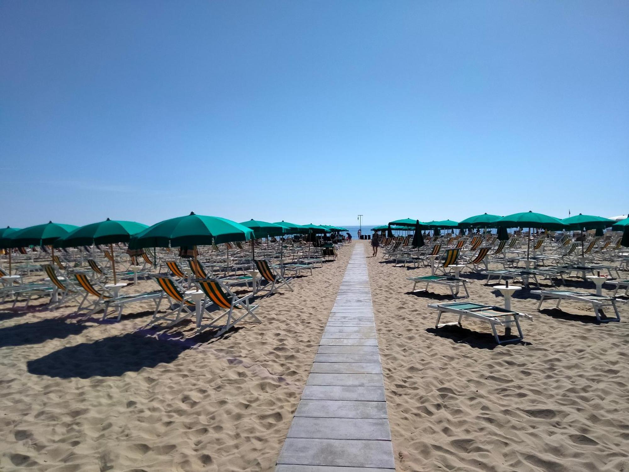 Residence Riviera Alba Adriatica Zewnętrze zdjęcie