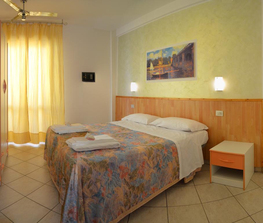 Residence Riviera Alba Adriatica Zewnętrze zdjęcie