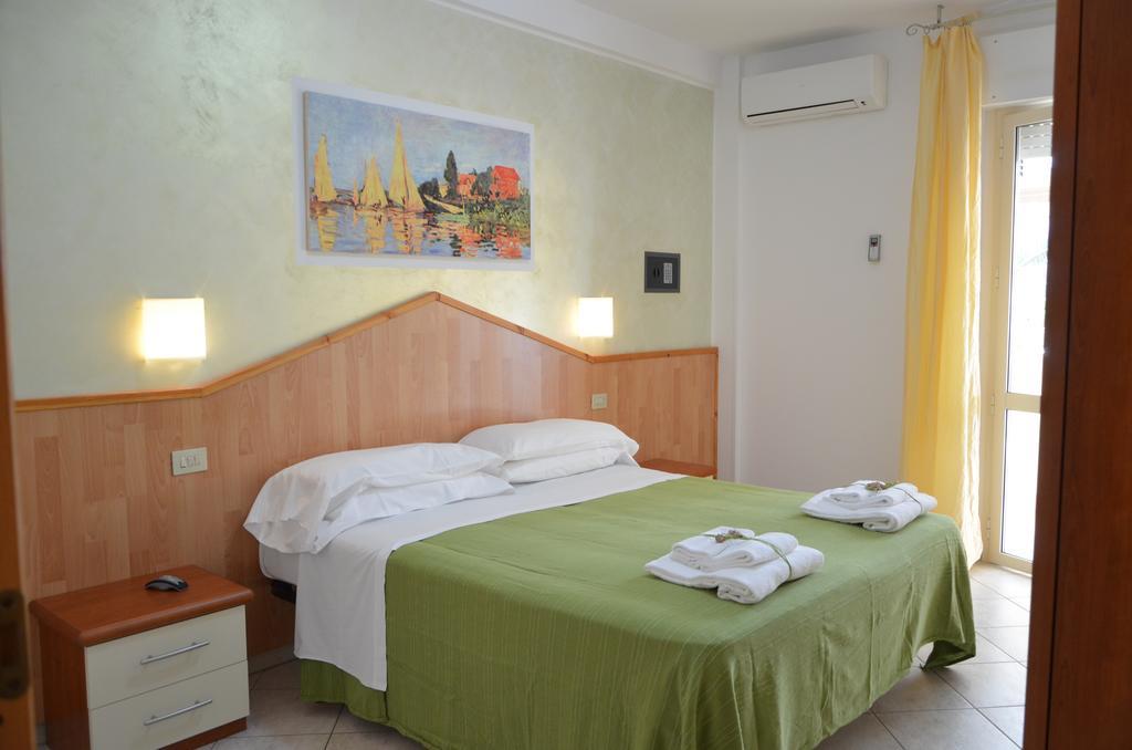 Residence Riviera Alba Adriatica Zewnętrze zdjęcie