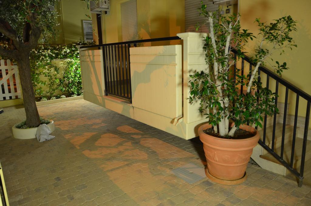 Residence Riviera Alba Adriatica Zewnętrze zdjęcie